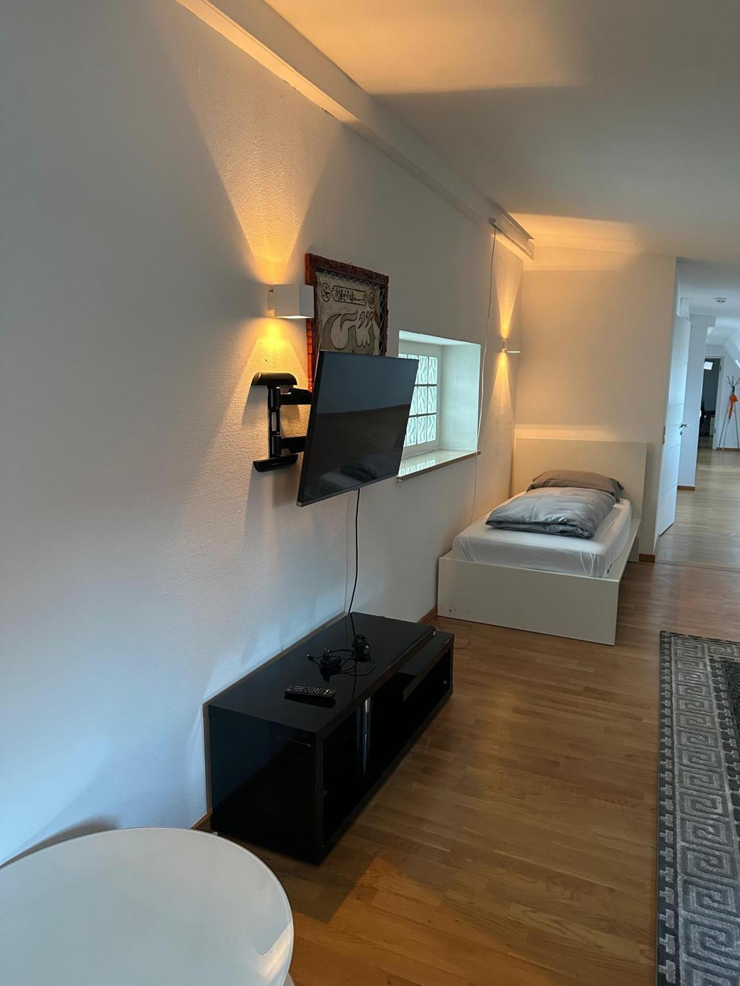 Al Nafurah Apartments München Buitenkant foto