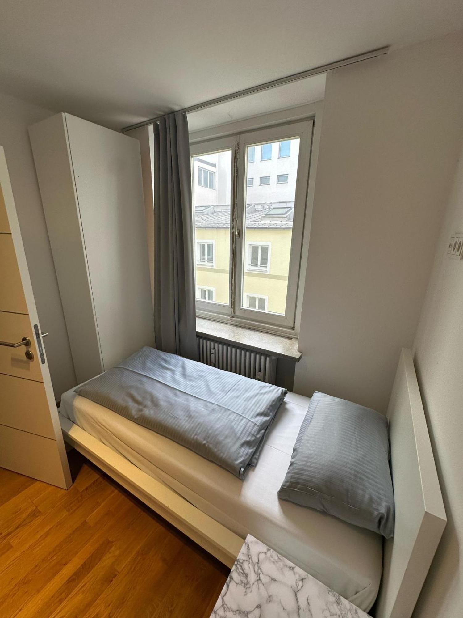 Al Nafurah Apartments München Buitenkant foto