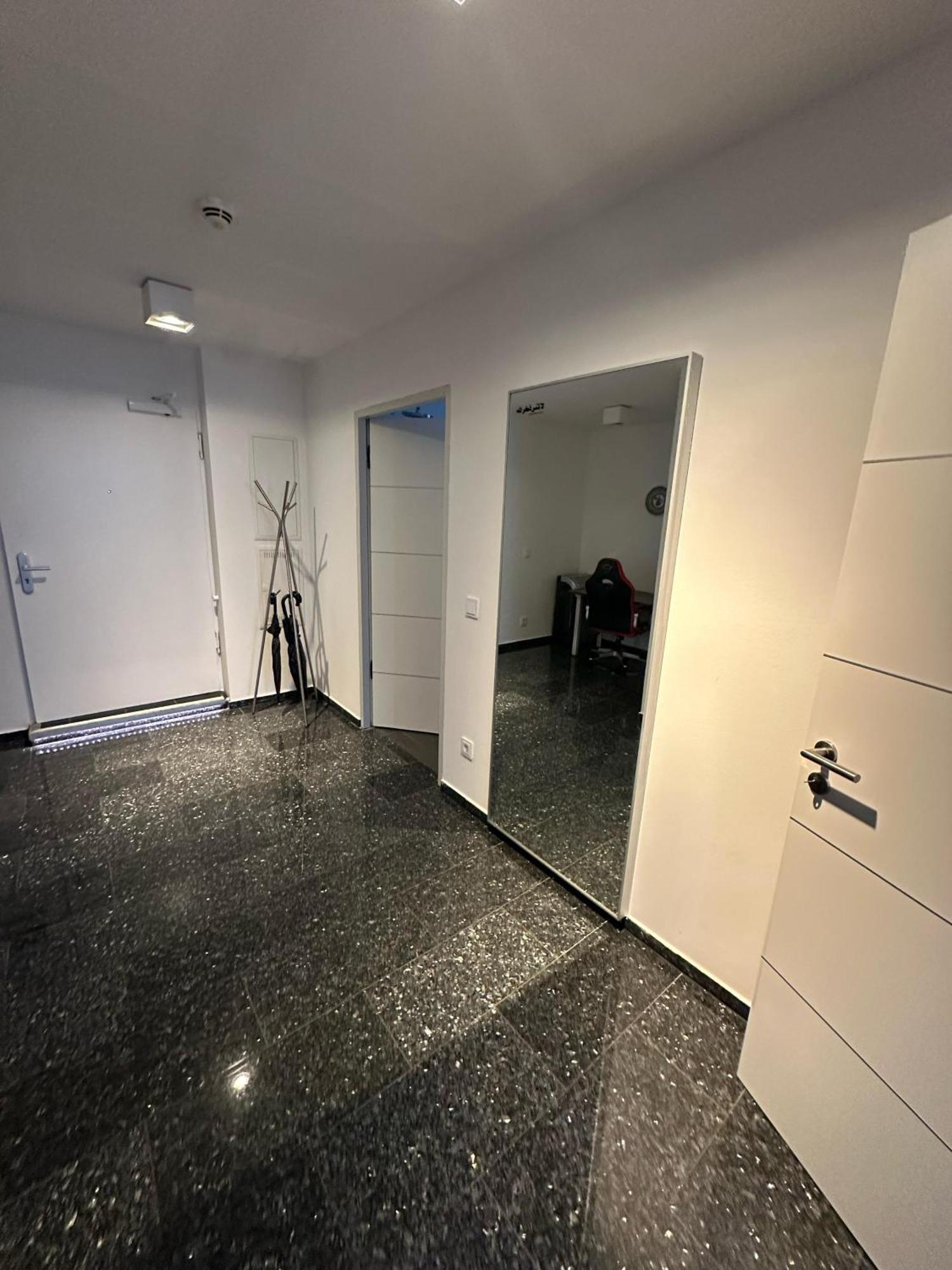 Al Nafurah Apartments München Buitenkant foto