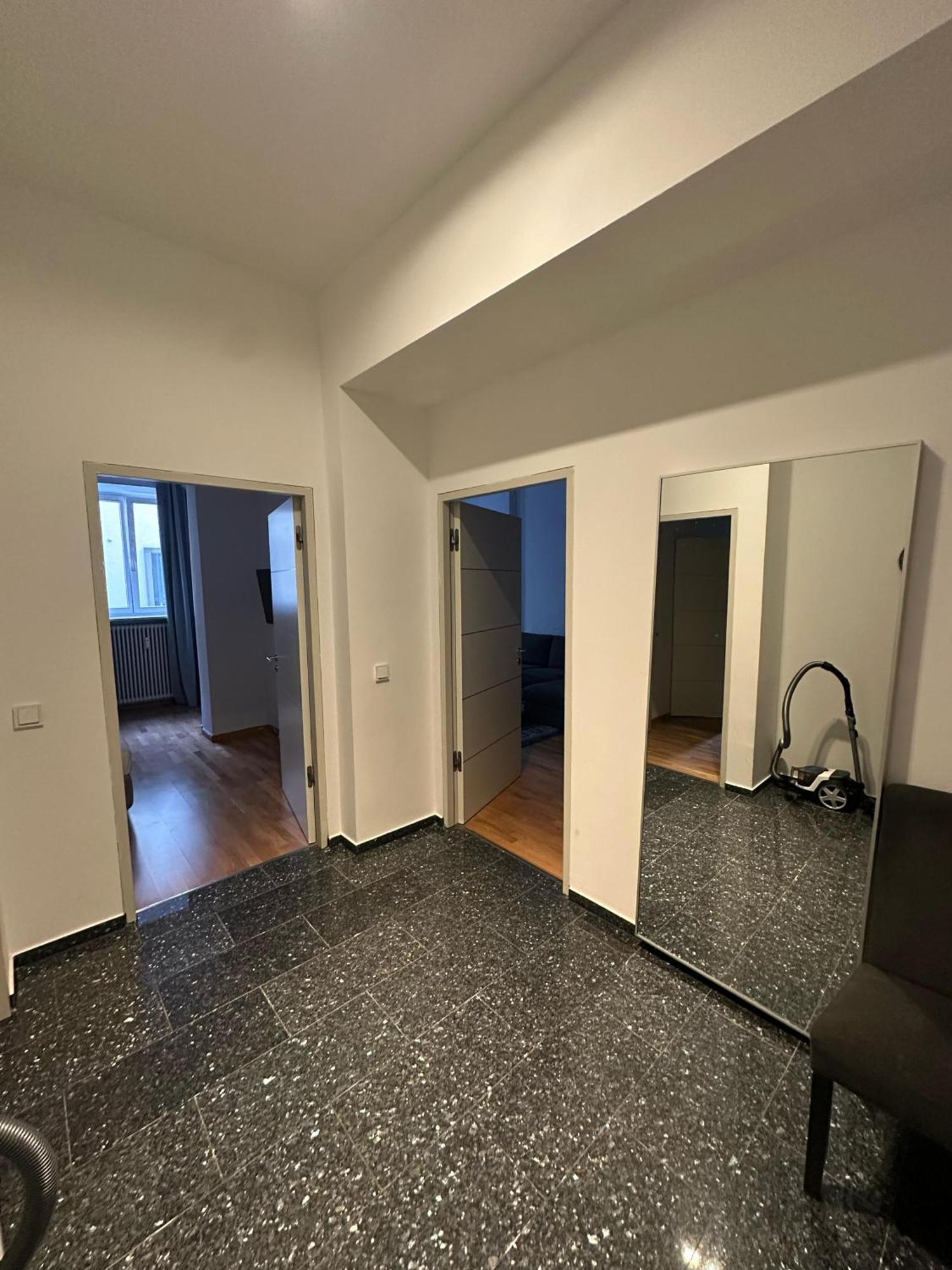 Al Nafurah Apartments München Buitenkant foto